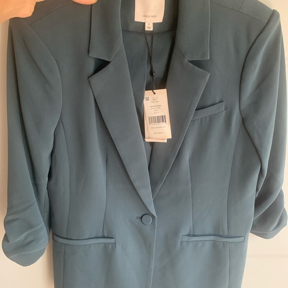 Crepe Khloe blazer - Picture 1 of 6